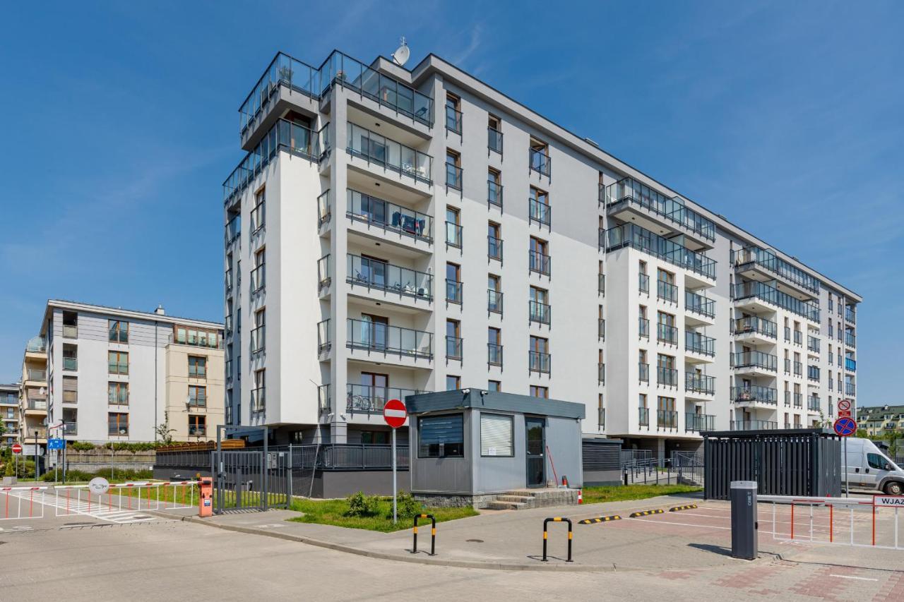 Ursus Sunny Studio For 4 Guests With Parking & Balcony By Noclegi Renters Warsaw Luaran gambar